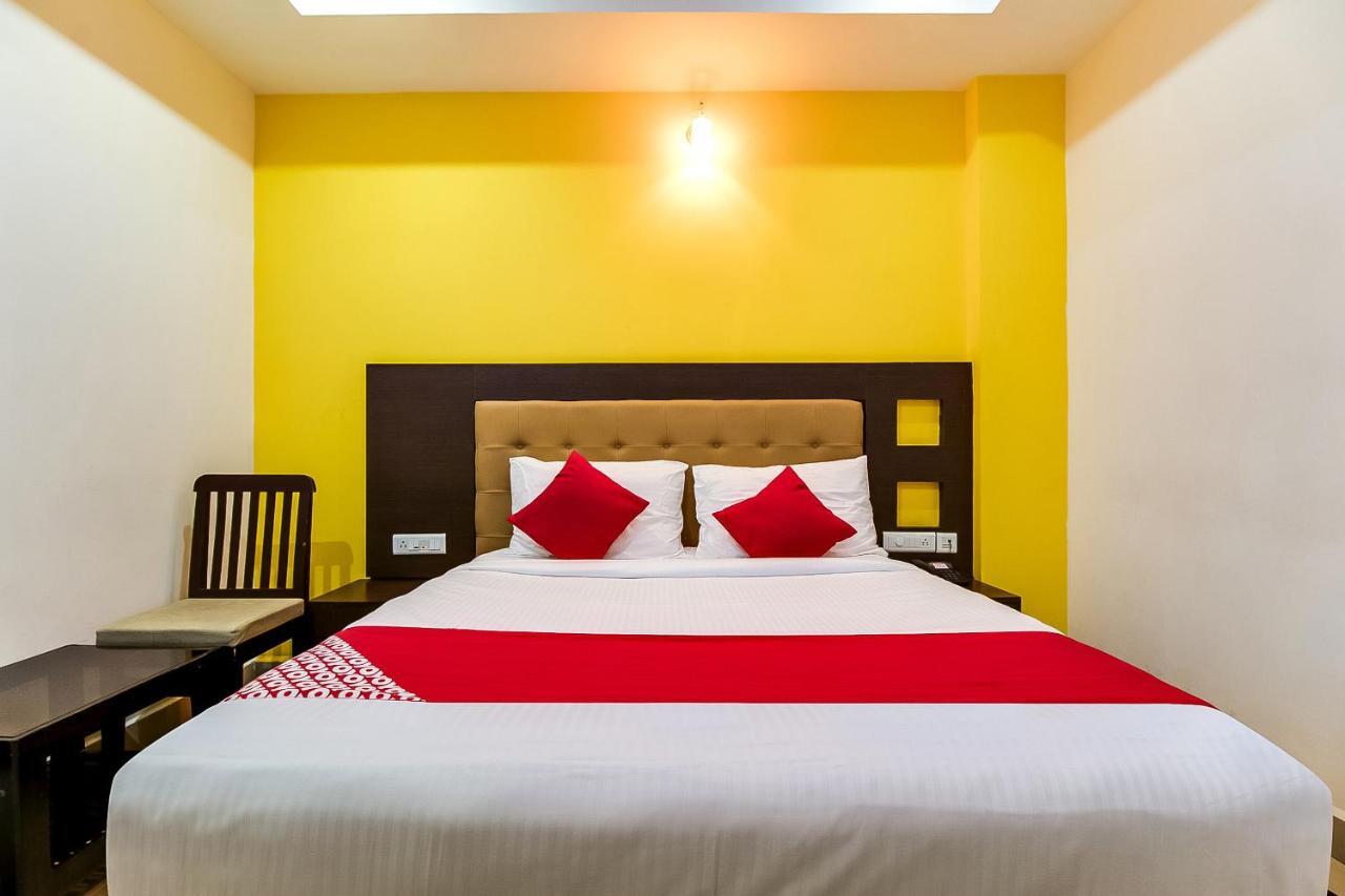 Oyo Flagship 9115 Hotel Udayee International Tirupati Eksteriør billede